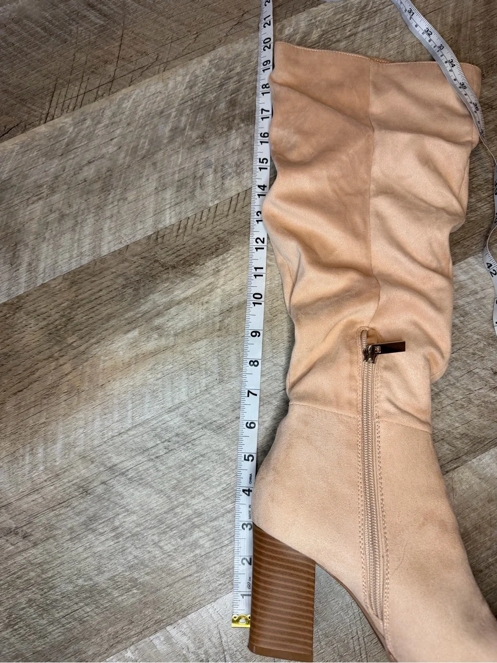 Women’s Knee-High Block Heel Boots - Nude/Cream Zip Side